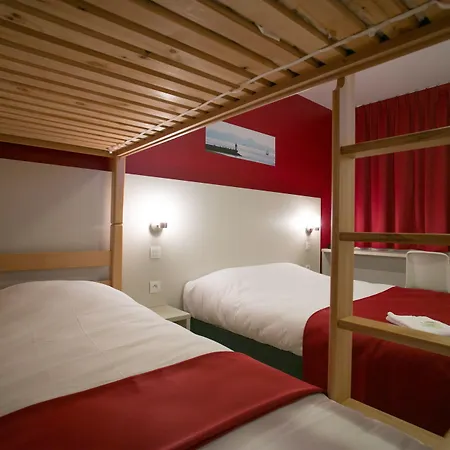 Des Landes 3*