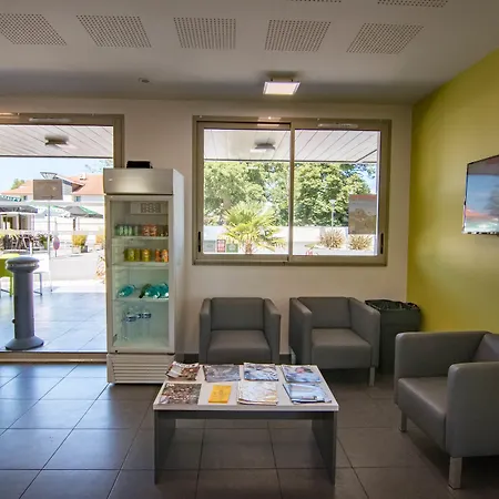 Des Landes Hotel 3*